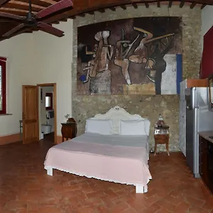 Podere Calvaiola , Montecatini Val di Cecina Italië